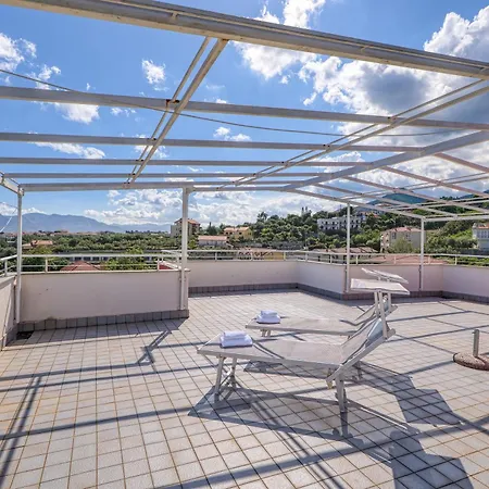 Vp - Sea Garden - B4 With Parkng - Happy Apartment